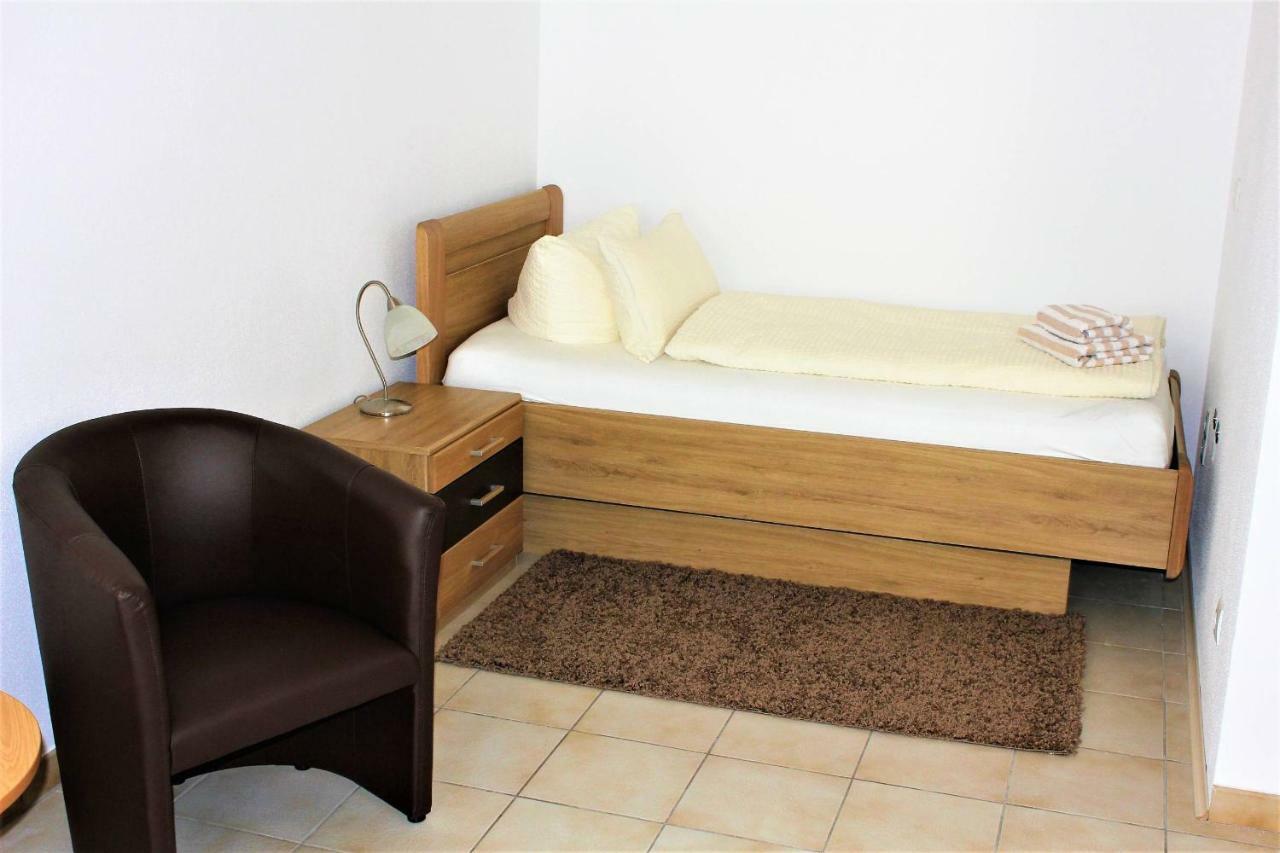 Beilsteiner Gaestehaus Beilstein  Ngoại thất bức ảnh